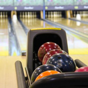 bowling-colorful-bowling-balls-bowling-pin-53115